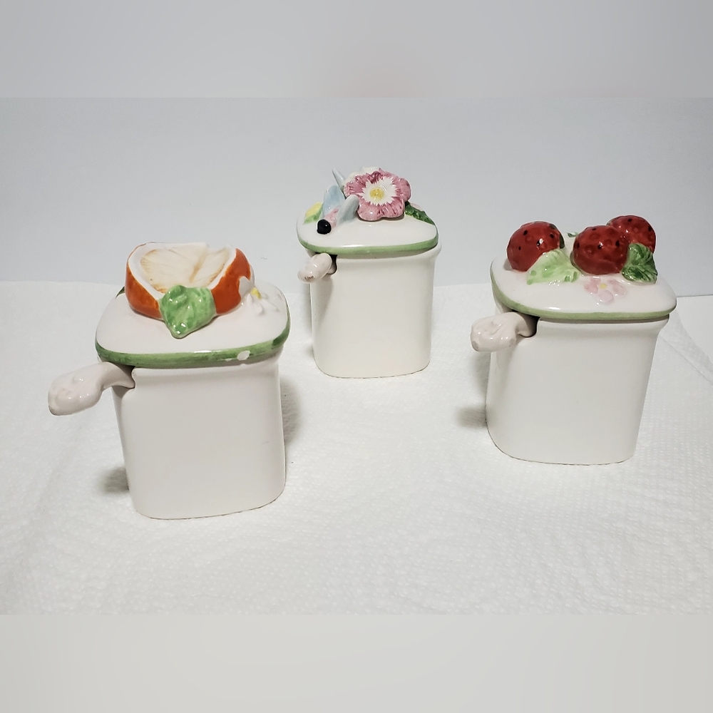 Vintage 3 -  Lidded Ceramic Serving Jars with Spoons for Jam, Honey, Maralade